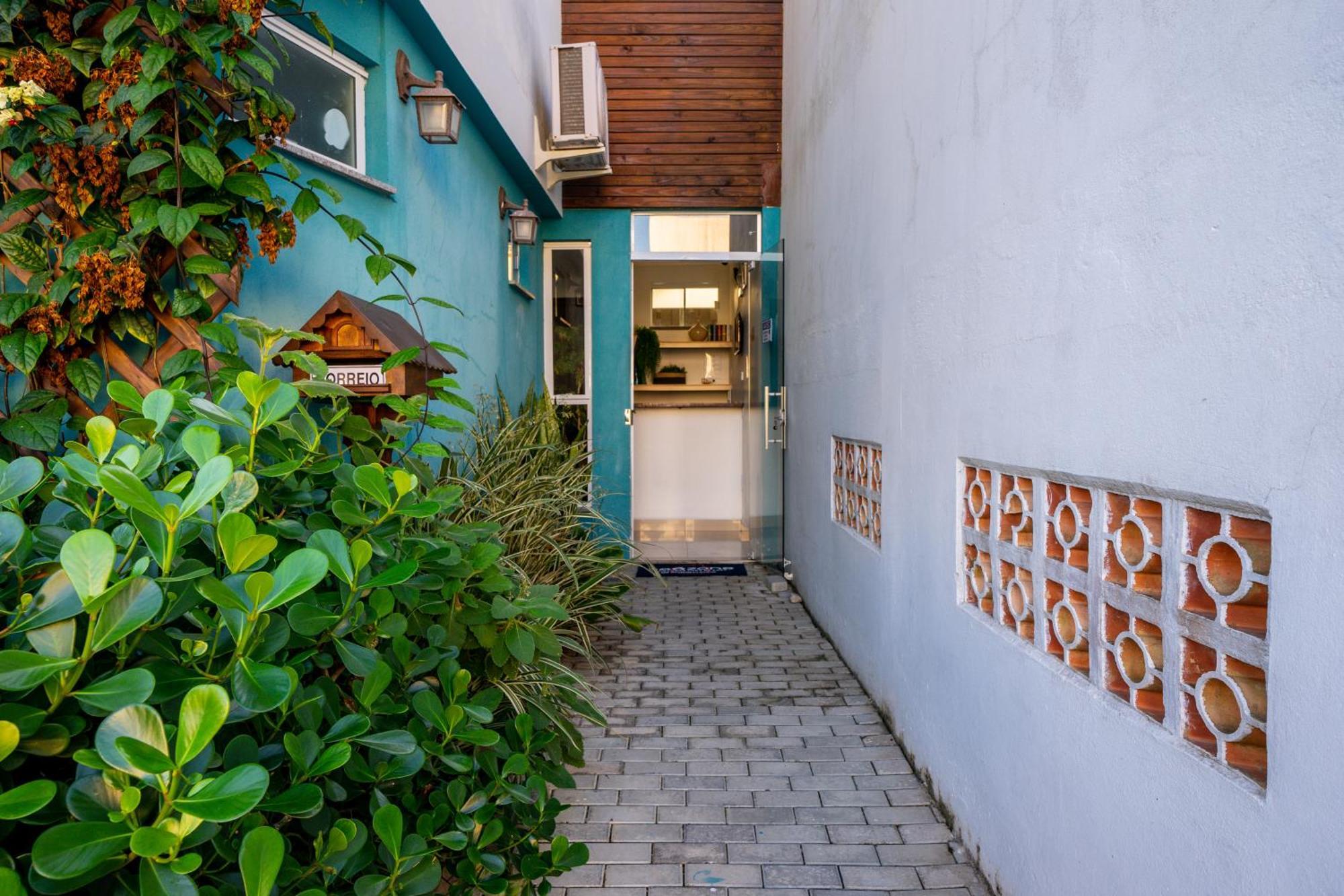 Pousada Casa De Praia Бомбиньяс Экстерьер фото