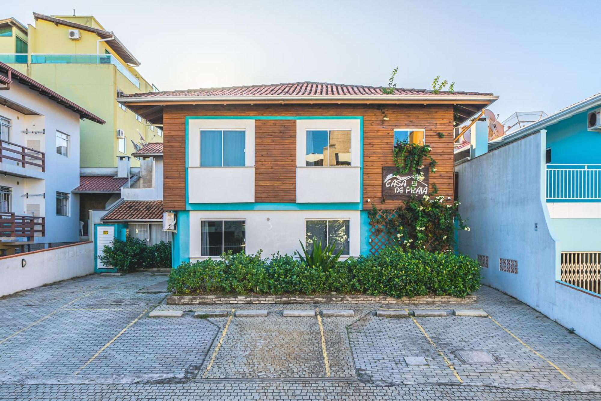 Pousada Casa De Praia Бомбиньяс Экстерьер фото